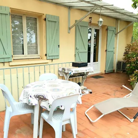Location De Vacances *